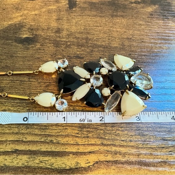 Kate Spade New York J1054 Twinkle Lights Cluster Pendant Necklace - Picture 7 of 7